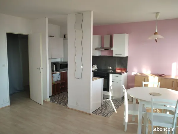 Studio meublé de 40 m² plein sud, sans vis à vis 