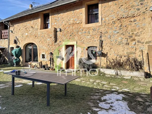 Maison T4 de 220 m² - aubessagne 
