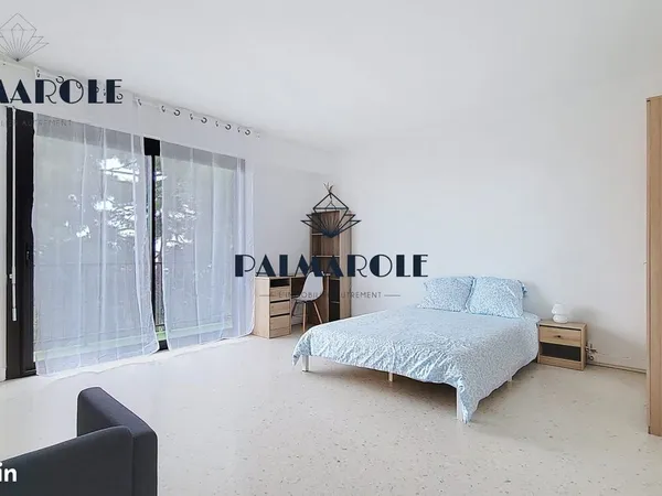 Studio 1 pièce 39 m² 