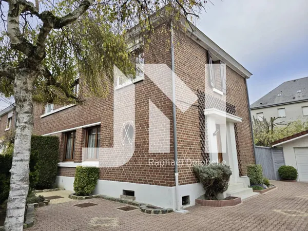Maison 6 pièces 111 m² 