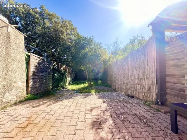 Appartement 1 pièce 27 m² 