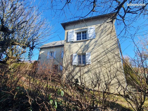Propriété 4 pièces 85 m² 