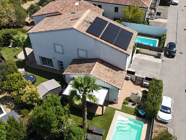 Maison 6 pièces 136 m² 
