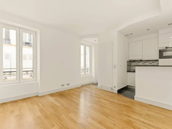 Studio 1 pièce 24 m² 