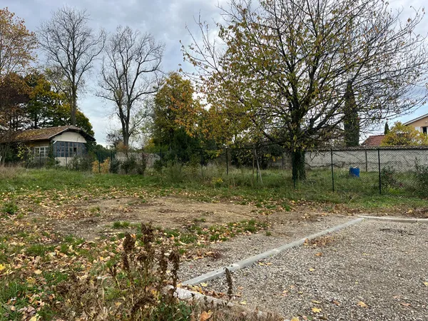 Terrain Vernaison 899m² 