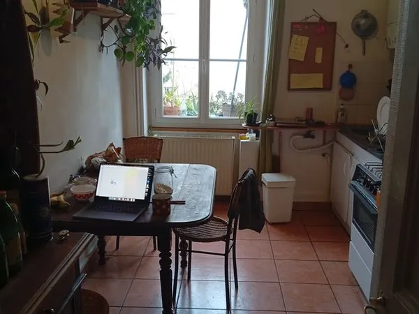 Colocation Place Bahadourian 