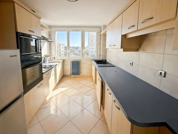 Appartement 4 pièces 71 m² 