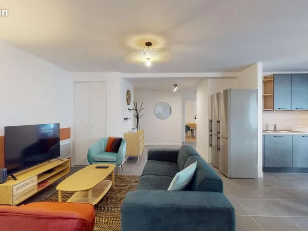 Appartement 6 pièces 99 m² 