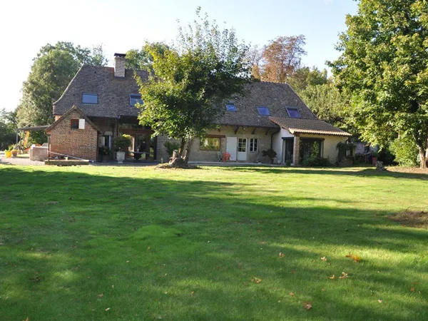 Maison 6 pièces 220 m² 