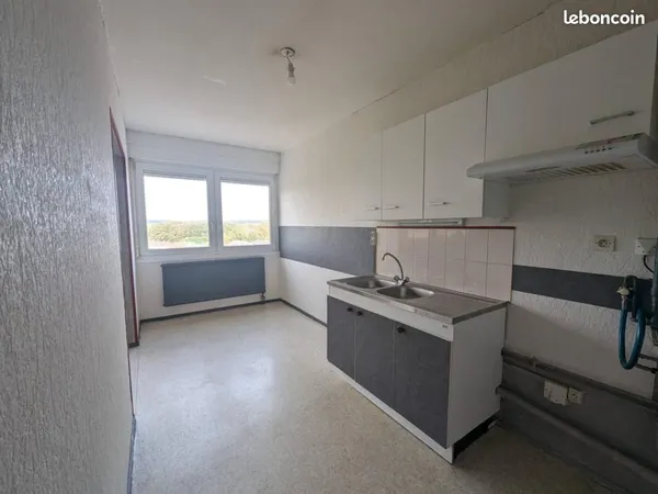 Appartement 4 pièces 79 m² 