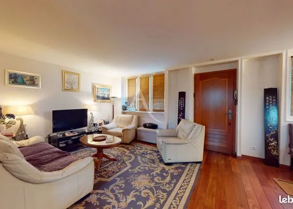 Appartement 6 pièces 130 m² 