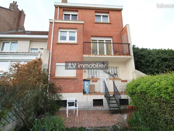 Maison de ville 6 pièces 105 m² 