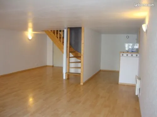 Duplex F3 CHATEAU-SALINS 