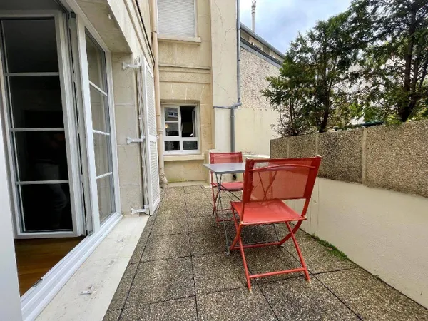 Studio 1 pièce 29 m² 