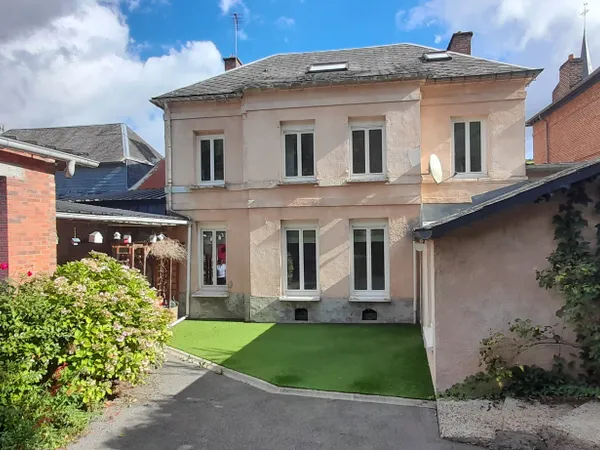 Maison 7 pièces 200 m² 