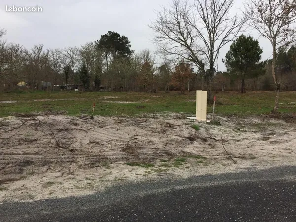 Terrain 856 m² Balizac 