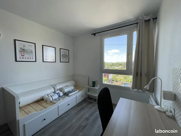Studio 1 pièce 16 m² 