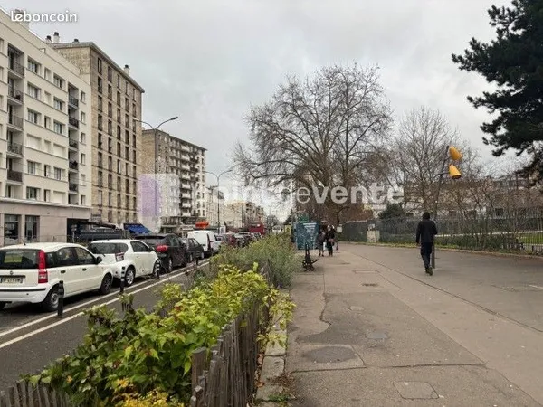 Commerce beauté/coiffure 140 m² 