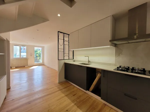 Duplex 3 pièces 83 m² 