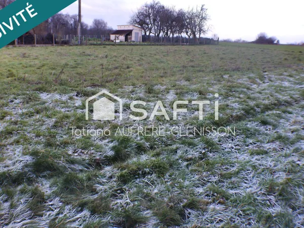 Terrain constructible de 1534m2 