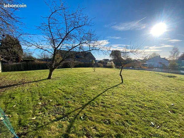 Terrain 600 m² SAINT GUINOUX 