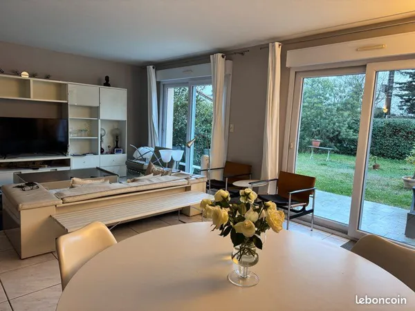 Location Maison 6 pièces 135m2 