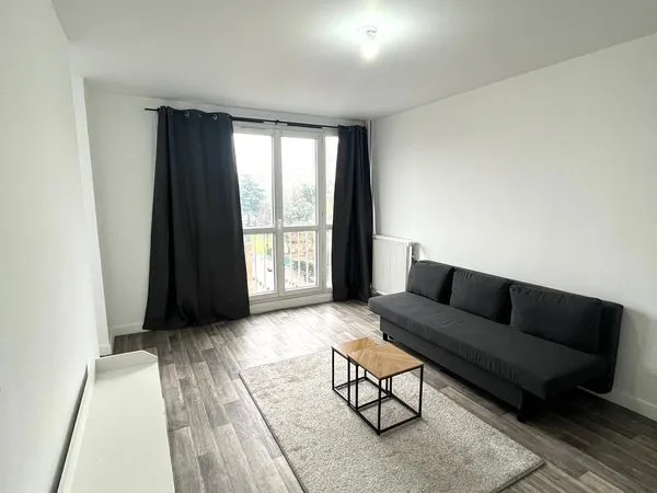 Location T2 meublé bien placé 
