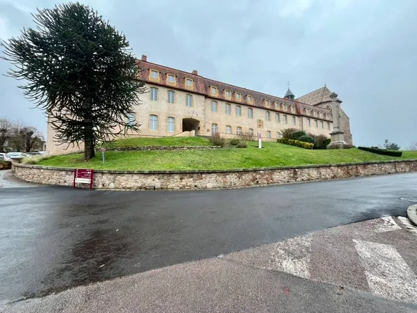 Appartement 4 pièces 103 m² 