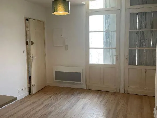 Loue T2 - 30.73m² - Bordeaux 33000 