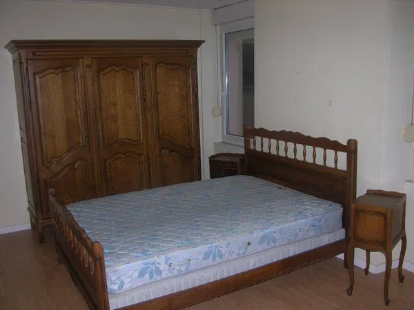 Studio 1 pièce 28 m² 