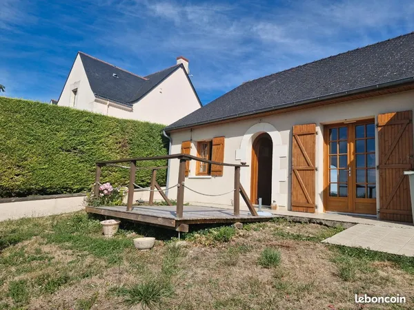 Maison de charme avec jardin et vue sur Loire 