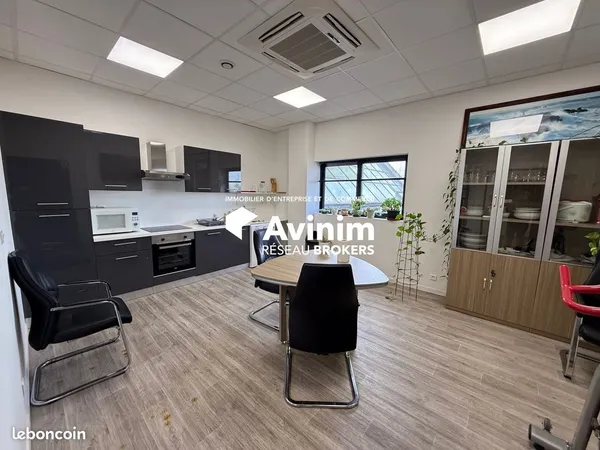 Bureaux 198 m² Cergy 