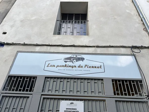 Parking - Garage Location La Rochelle   150€