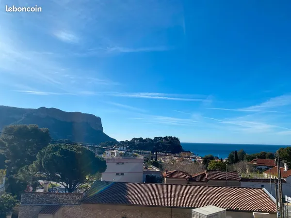 Appartement T2 meublé vue sur le cap canail 