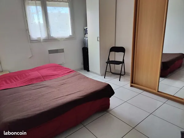 Chambre sdb privative dans appartement 100 m2, calme, jardin | Bordeaux - Gare à pied | 