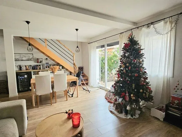 Maison 4 pièces 115 m² 