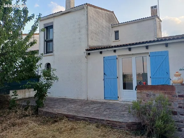 Vente a terme libre 110m2/400m2 villemoustaussou 
