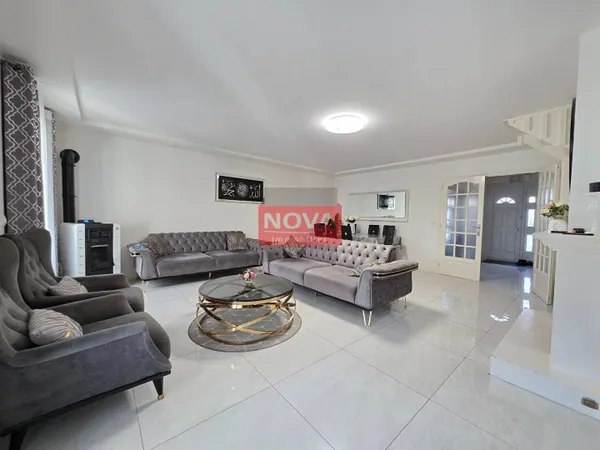 Maison 7 pièces 150 m² 