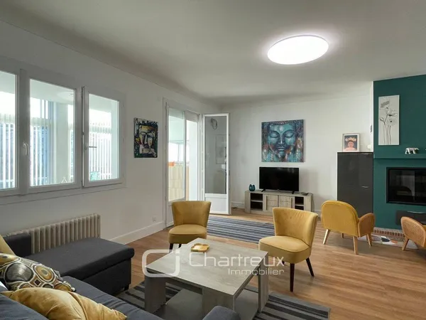 Appartement 5 pièces 205 m² 
