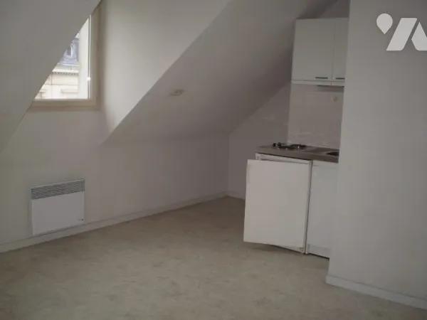 Studio 1 pièce 22 m² 