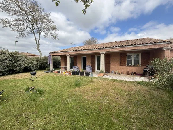 Maison de plain-pied 4 pièces 91 m² 