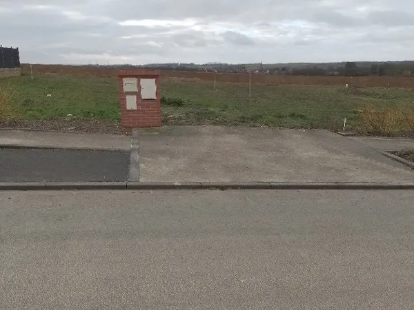 Terrain 250 m² 