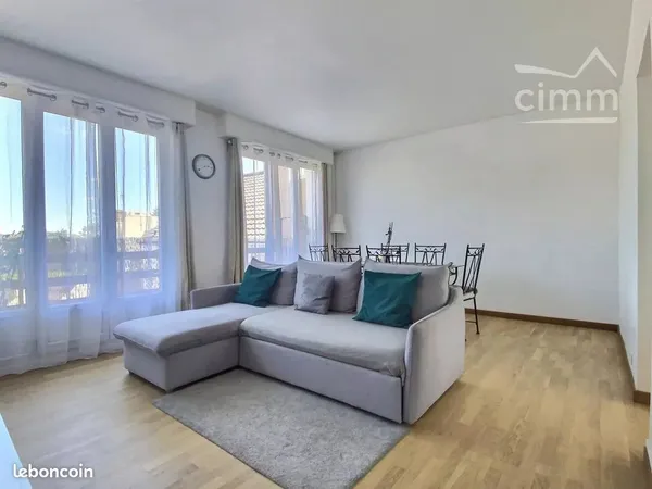Appartement 3 pièces 64 m² 