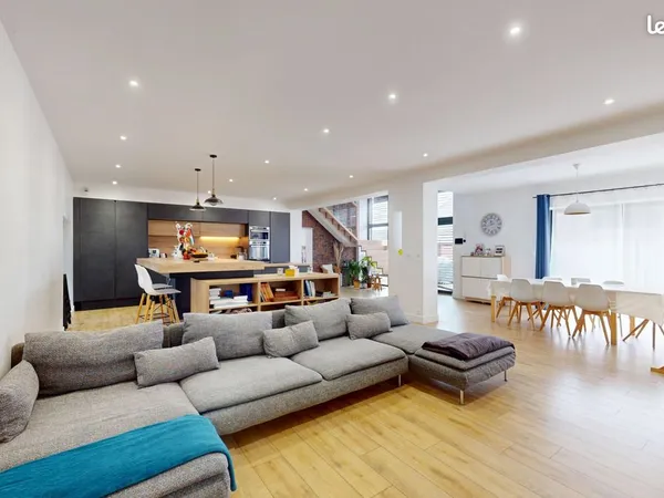 Grange 7 pièces 257 m² 