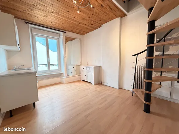 Appartement à louer à Moret-sur-loing 