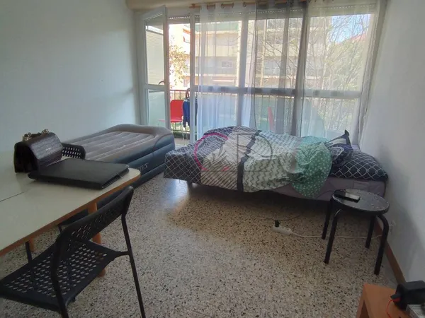 Studio 1 pièce 18 m² 