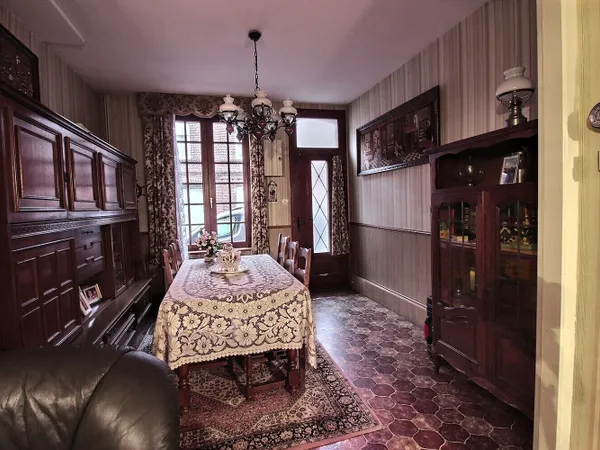 Maison 1930 Lomme énorme potentiel. 