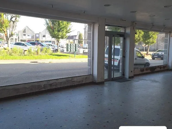 Local commercial 455 m² Plouigneau 