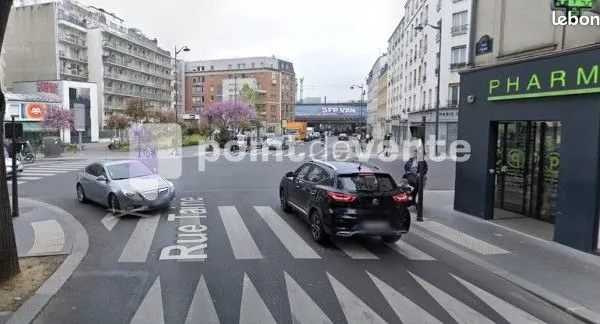 Commerce mobilier/décoration 100 m² 