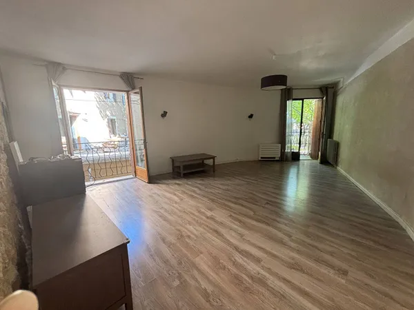 Appartement 3 pièces 86 m² 